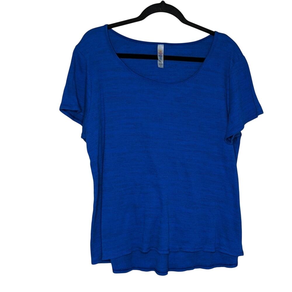 LuLaRoe Blue Tee - Size 2XL - GUC
